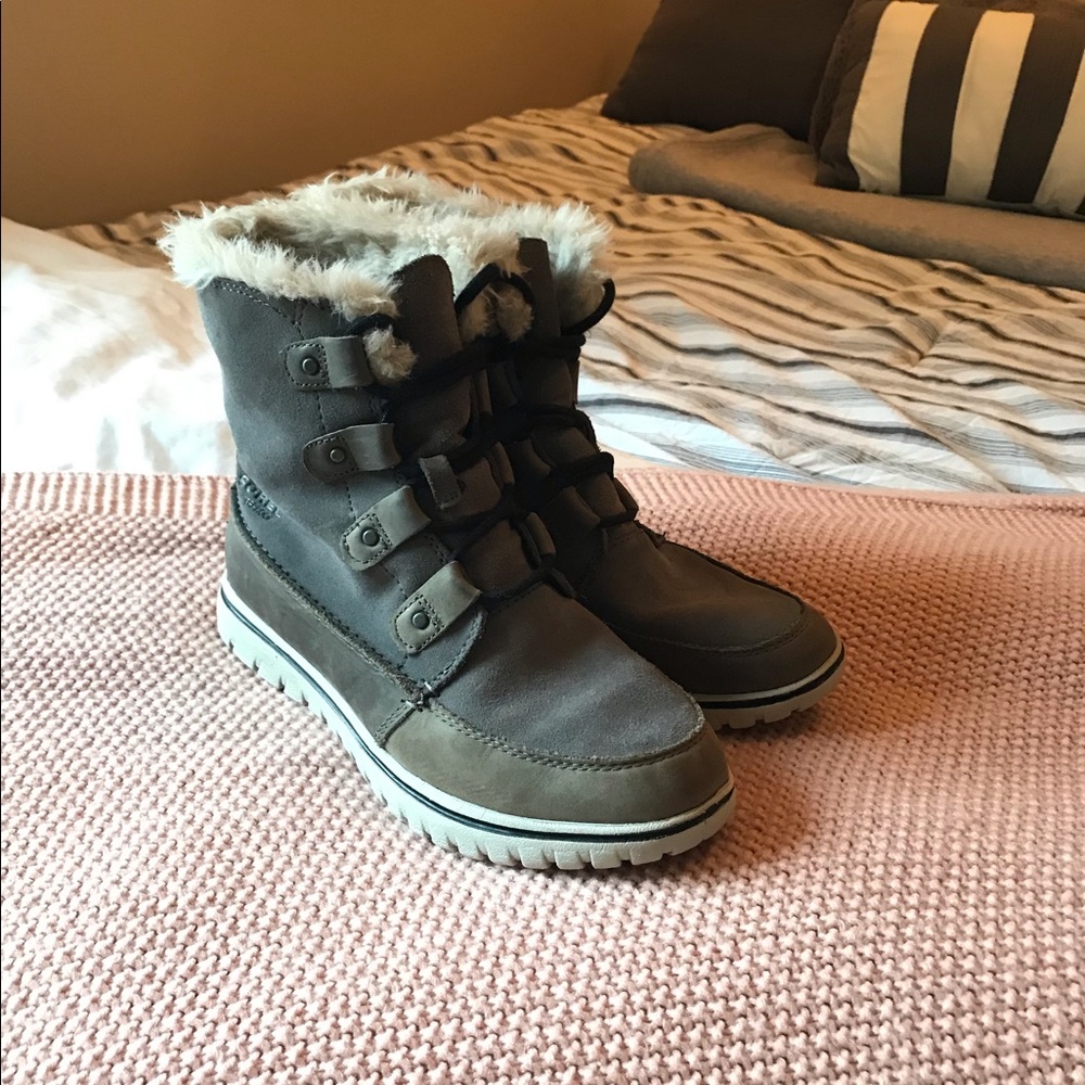 Sold: Sorel winter boots